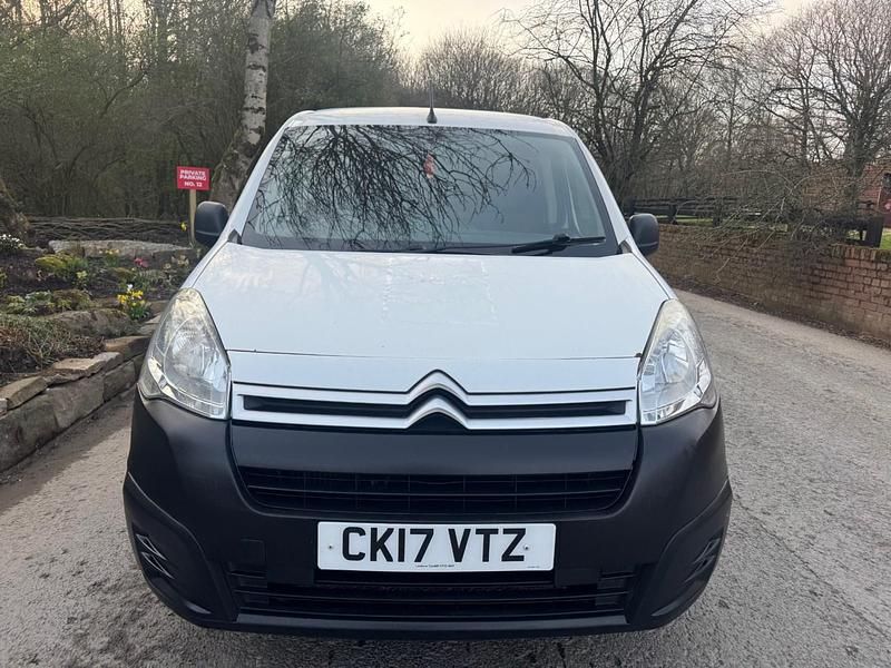 Used Citroën Berlingo 2017 White MPV