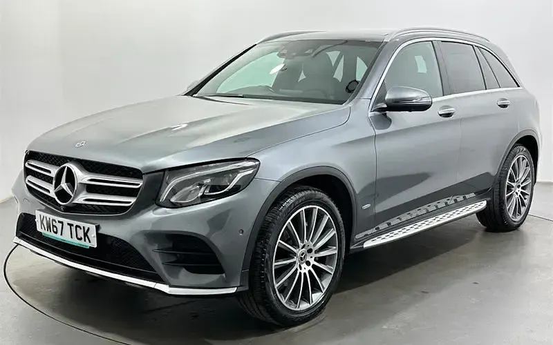 Used Mercedes GLC250 AMG Line Premium 204 HP (150 kW) 2017 Grey Estate