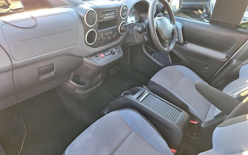 Used Peugeot TePee S 92 HP (67 kW) 2014 Estate