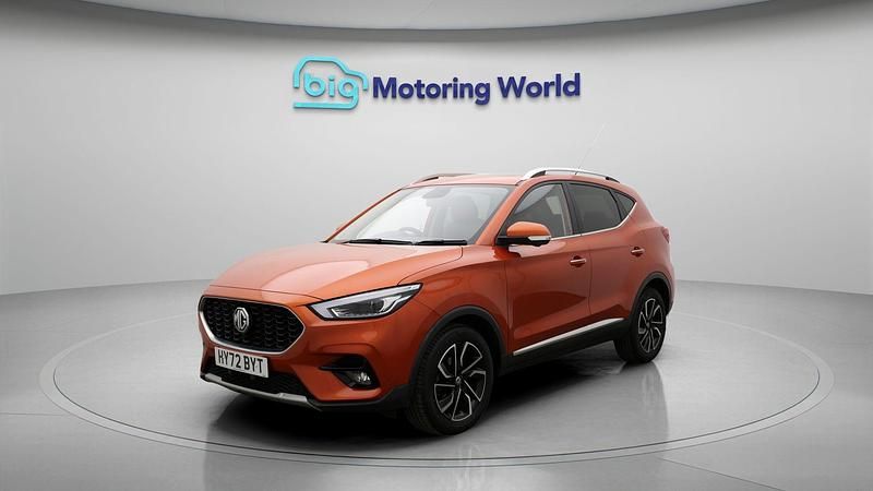 Used MG ZS Exclusive 111 HP (81 kW) 2023 Orange SUV