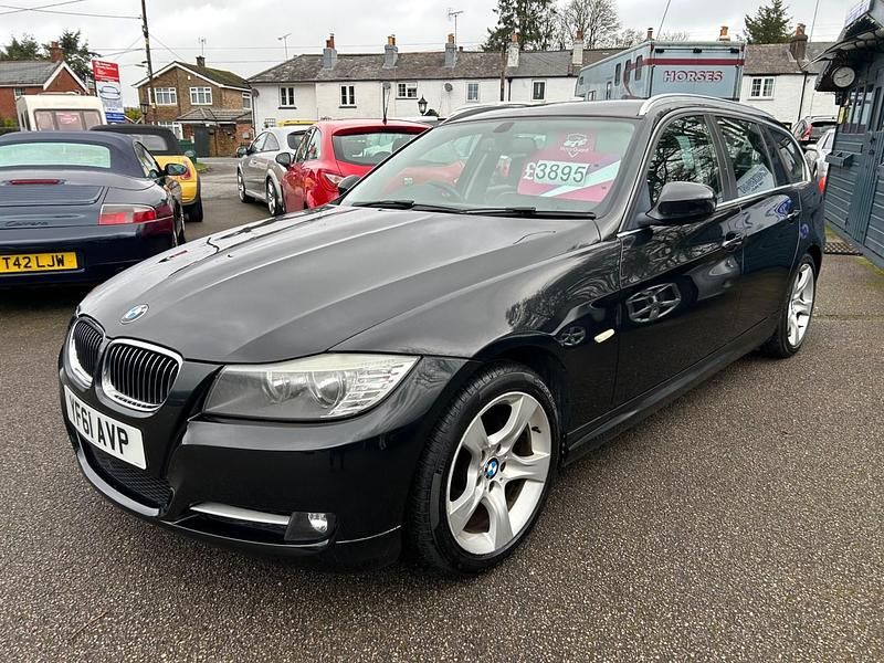 Used BMW 318 Exclusive 143 HP (105 kW) 2011 Black Estate