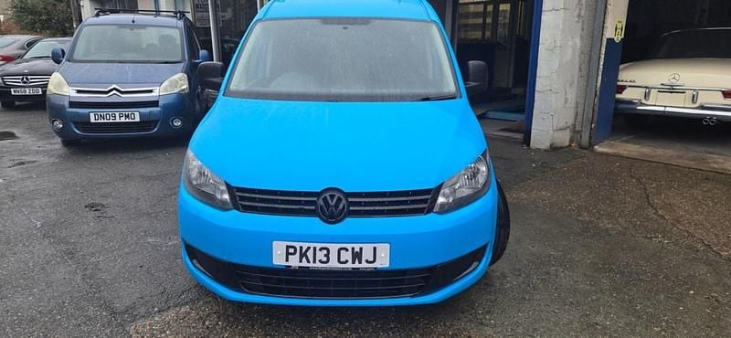Used VW Caddy Maxi 102 HP (75 kW) 2013 Blue MPV