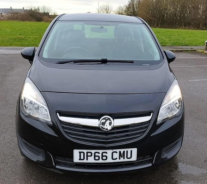 Used Vauxhall Meriva Club 2016 Black MPV