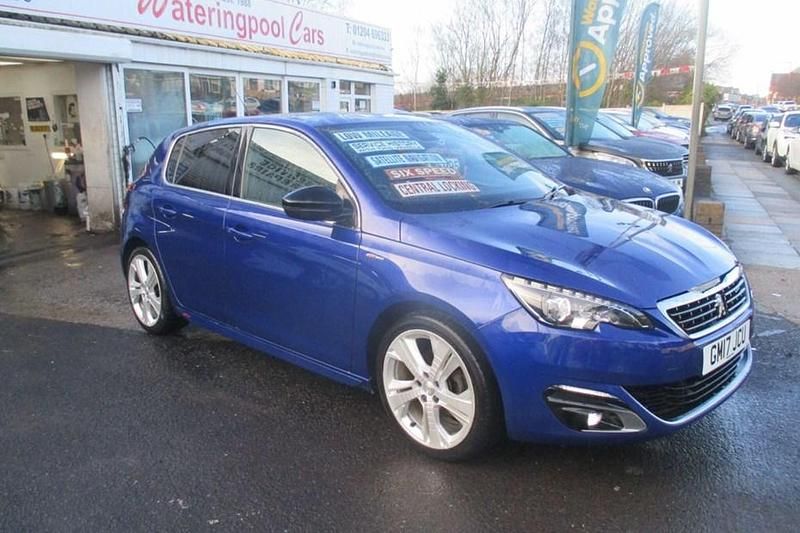 Used Peugeot 308 GT-line 130 HP (95 kW) 2017 Blue Hatchback