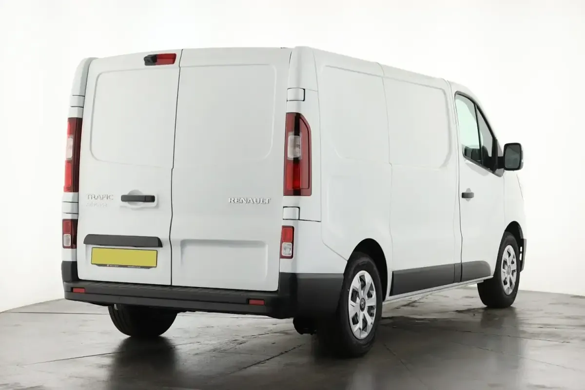 Novo Renault Trafic 2025 Branco