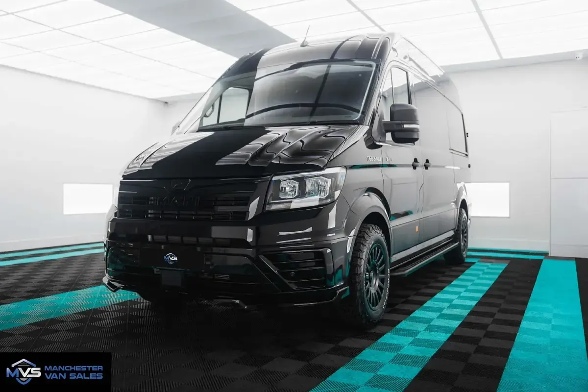 New MAN TGE 180 HP (132 kW) 2026 Black Van