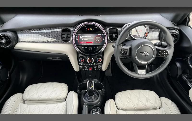 Used Mini Cooper Cabriolet Exclusive 134 HP (98 kW) 2023 Other Cabriolet