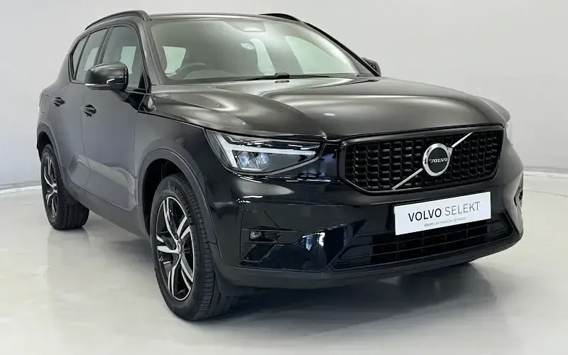 Used Volvo XC40 Plus 197 HP (144 kW) 2022 SUV