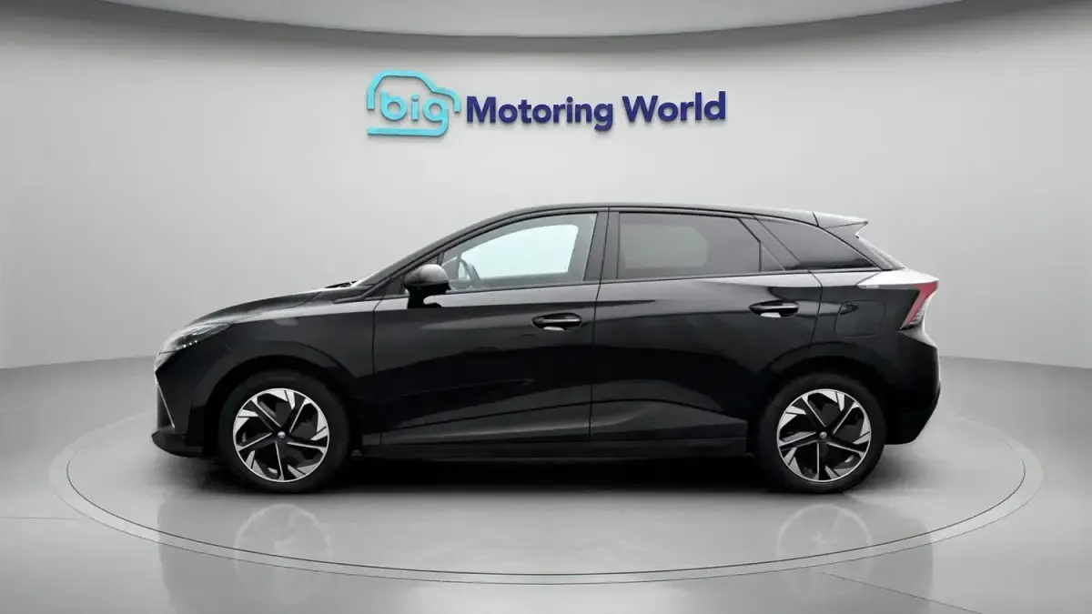 Used MG MG4 EV Trophy 319 kW (435 HP) 2023 Black Hatchback
