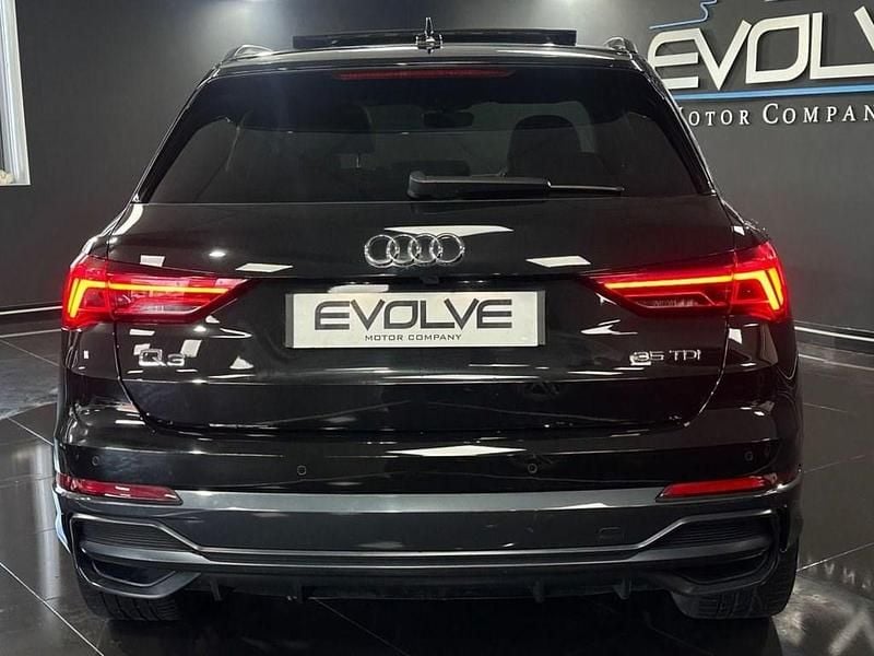 Used Audi Q3 Advanced 150 HP (110 kW) 2019 Black SUV