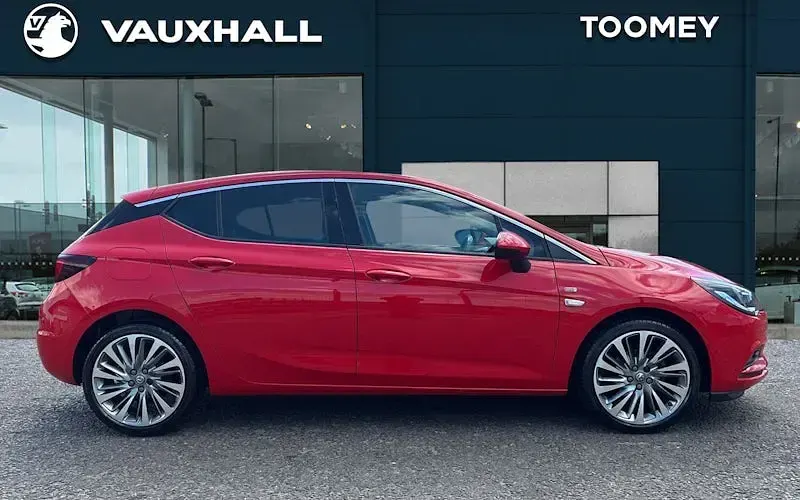 Used Vauxhall Astra S 150 HP (110 kW) 2019 Red Hatchback