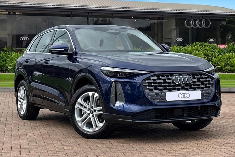 New Audi Q5 Sport 268 HP (197 kW) 2026 Blue SUV