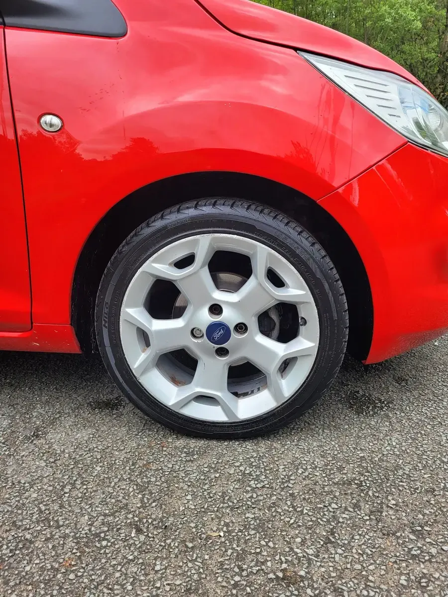 Used Ford Ka Titanium 2013 Red Hatchback