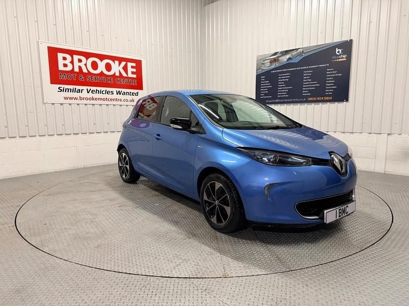 Used Renault Zoe Signature 80 kW (109 HP) 2019 Blue Hatchback