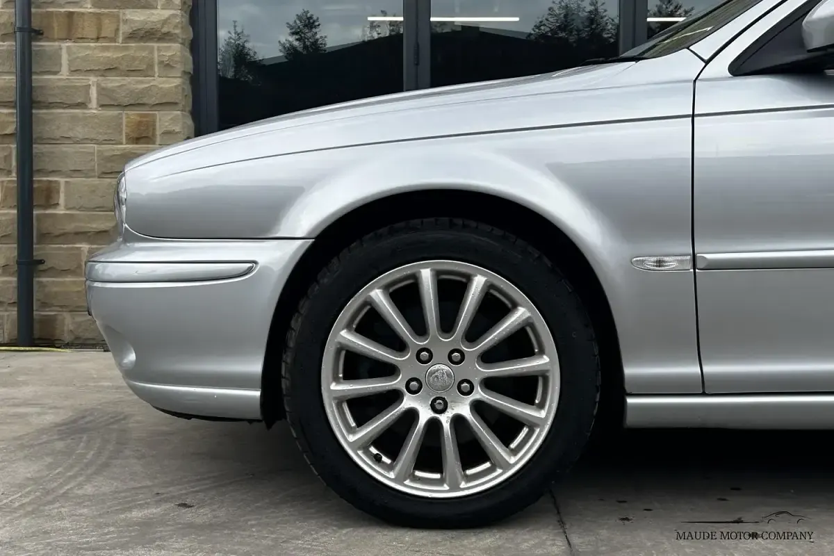 Used Jaguar X-type S 155 HP (114 kW) 2006 Silver Sedan