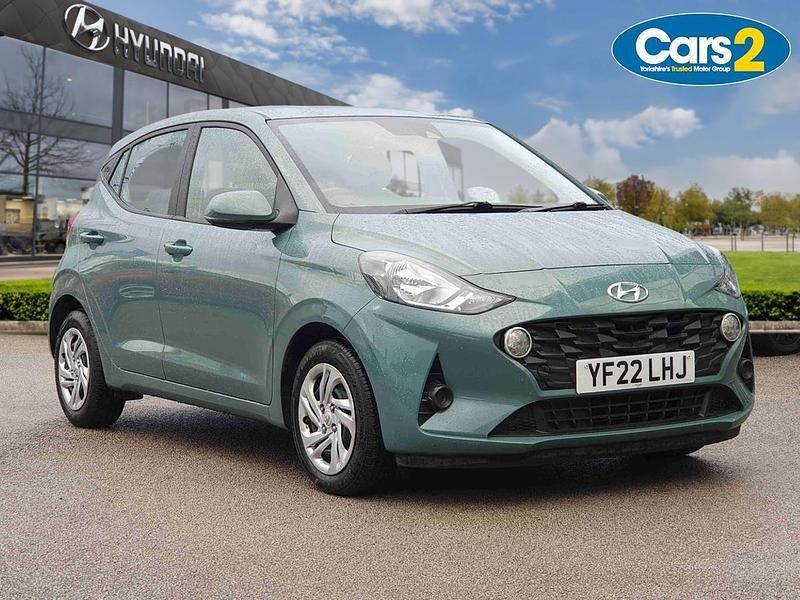 Green Used 2022 Hyundai i10 SE Hatchback | £9,490 (Fair price) - Image 1/4