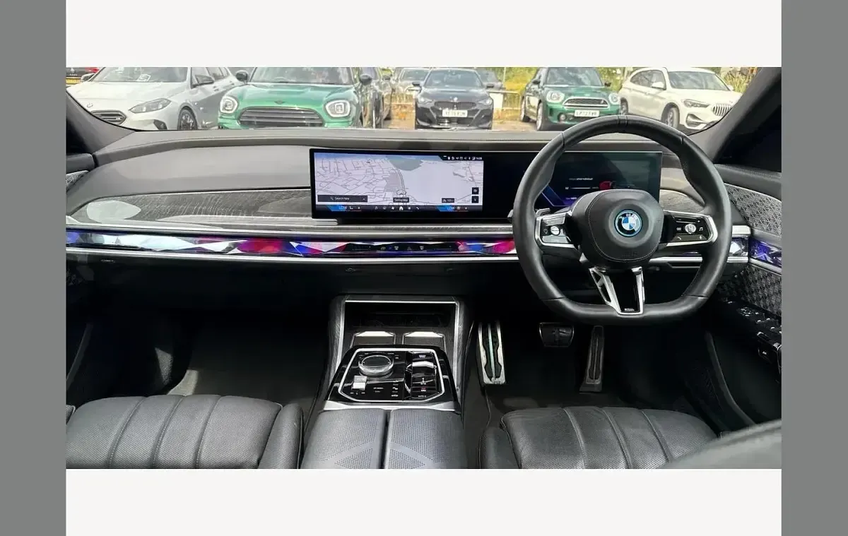 Used BMW i7 M Sport 400 kW (544 HP) 2023 Black Sedan