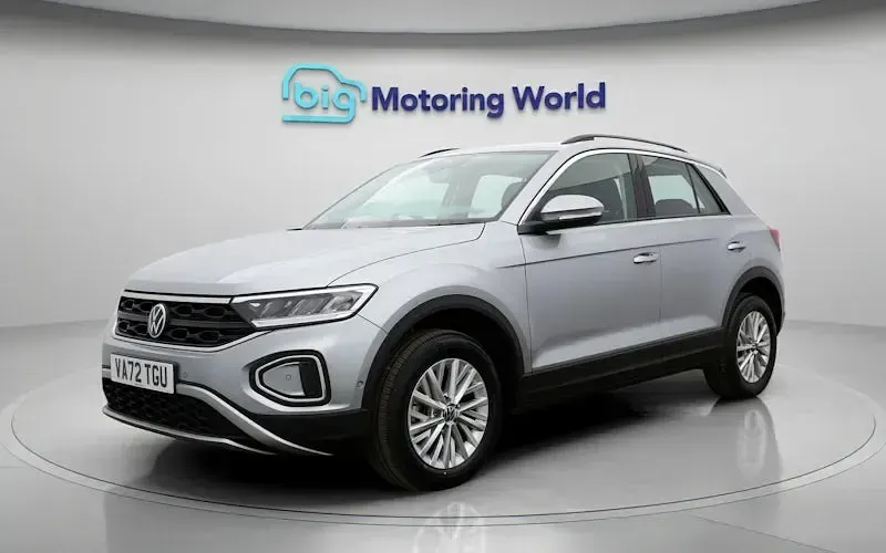 Used VW T-Roc Life 150 HP (110 kW) 2025 SUV