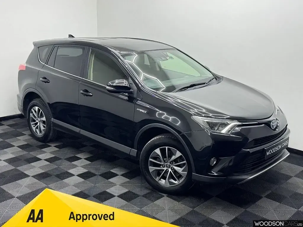 Used Toyota RAV4 Hybrid 197 HP (144 kW) 2018 SUV