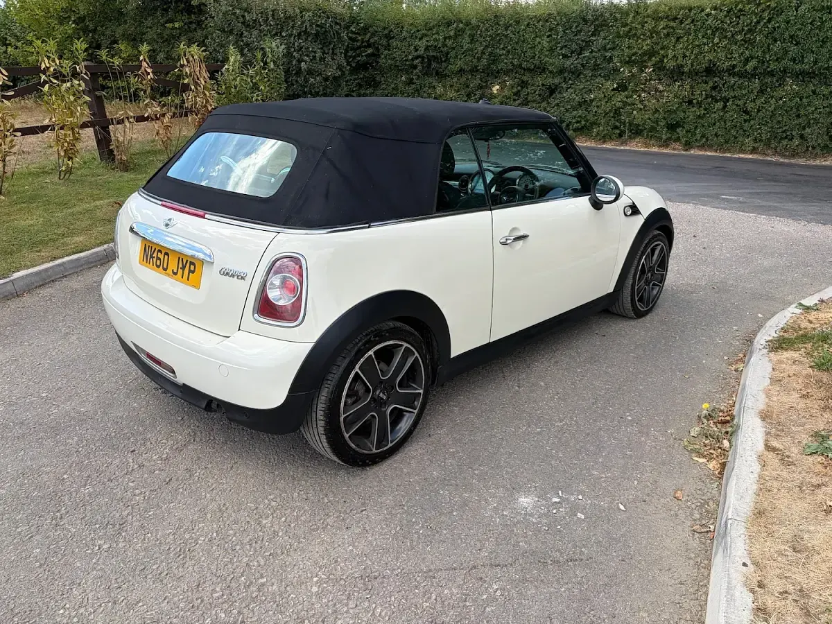 Used Mini Cooper Cabriolet 2010 White Cabriolet