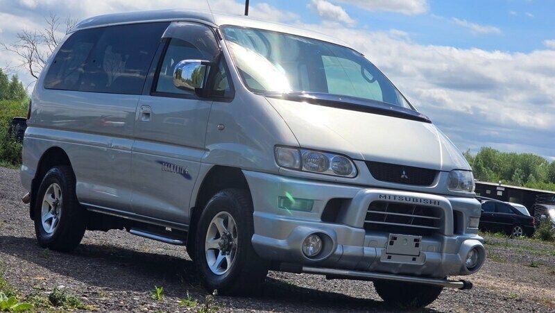 Silver Used 2024 Mitsubishi L400 MPV | £8,499 - Image 1/4