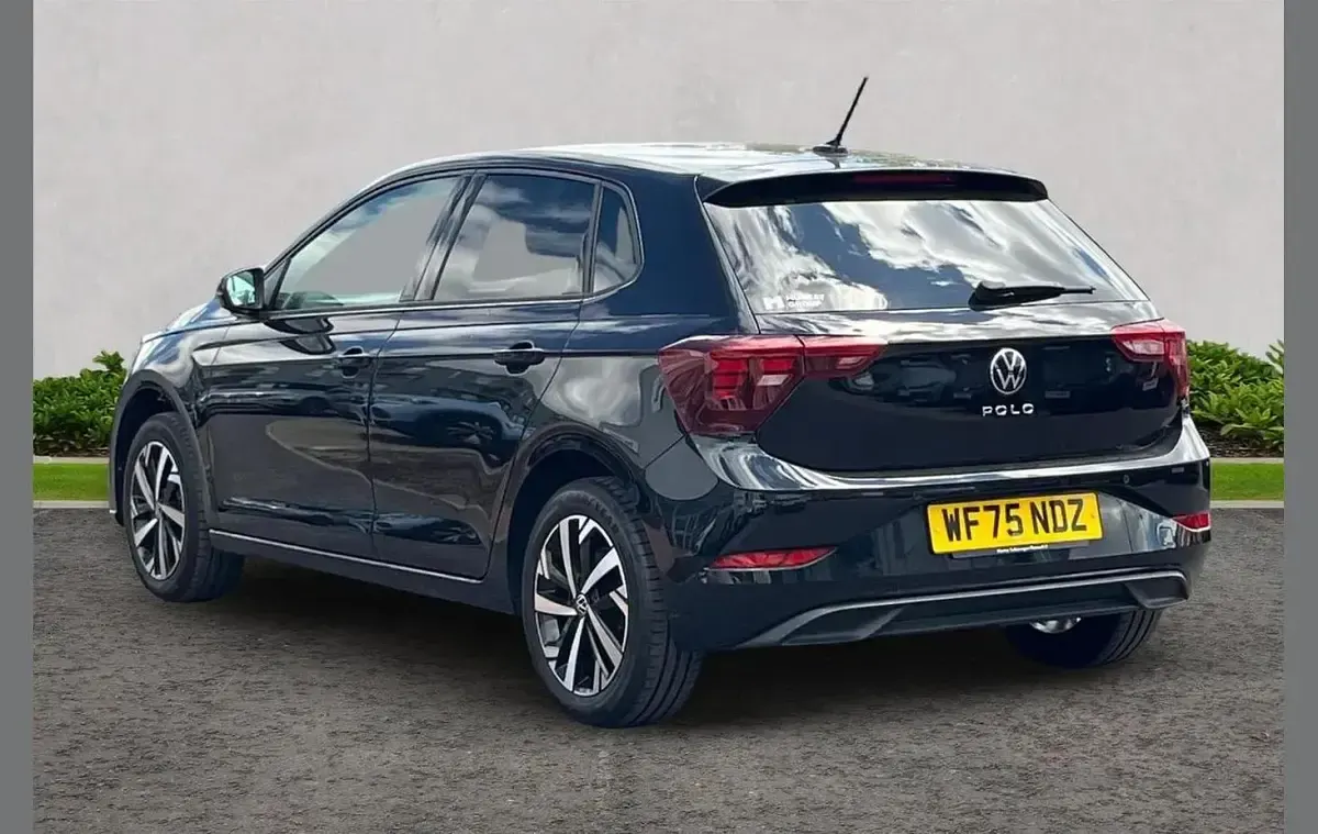 Used VW Polo Match 95 HP (69 kW) 2025 Black Hatchback