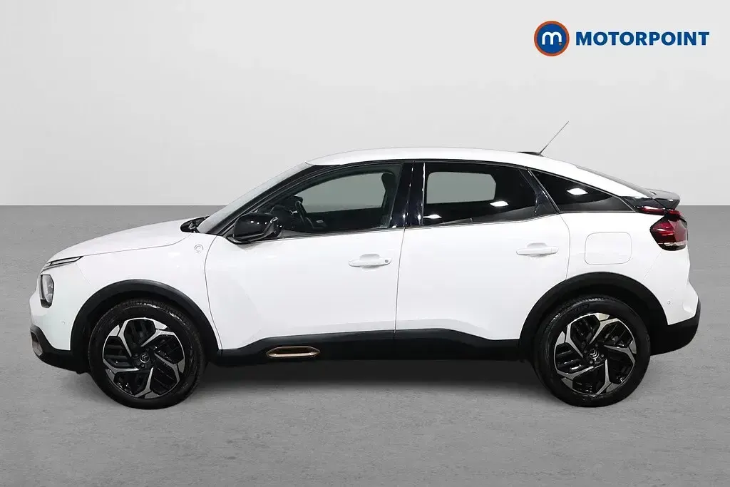Used Citroën C4 PureTech 131 HP (96 kW) 2022 White Hatchback