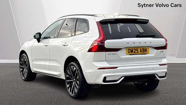 Usado Volvo XC60 Ultra 247 HP (181 kW) 2025 Branco SUV
