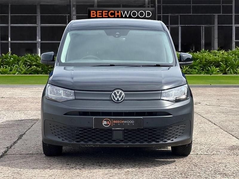 Used VW Caddy Maxi 102 HP (75 kW) 2021 Black MPV