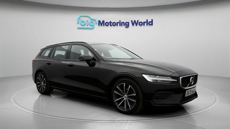 Used 2020 Volvo V60 Momentum Estate | £17,100 (Fair price) - Image 1/4