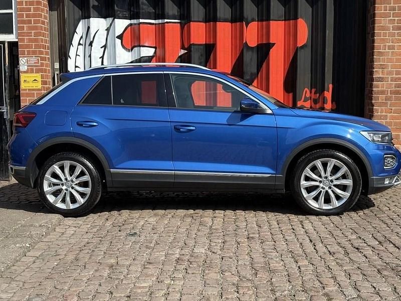 Used VW T-Roc SEL 150 HP (110 kW) 2018 Blue SUV