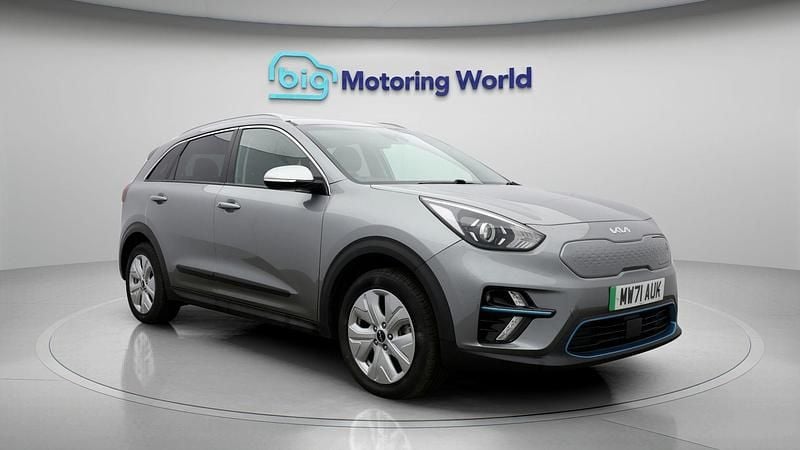 Used Kia e-Niro 147 kW (201 HP) 2022 SUV