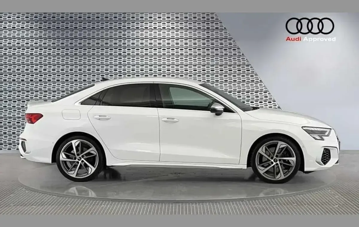 Used Audi A3 Comfort 306 HP (225 kW) 2023 White Sedan