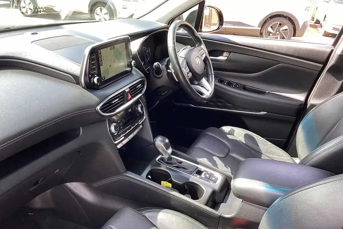 Begagnad Hyundai Santa Fe Premium SE 2018 Svart SUV