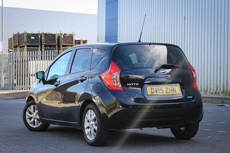 Used Nissan Note Acenta Premium 90 HP (66 kW) 2015 Black Hatchback