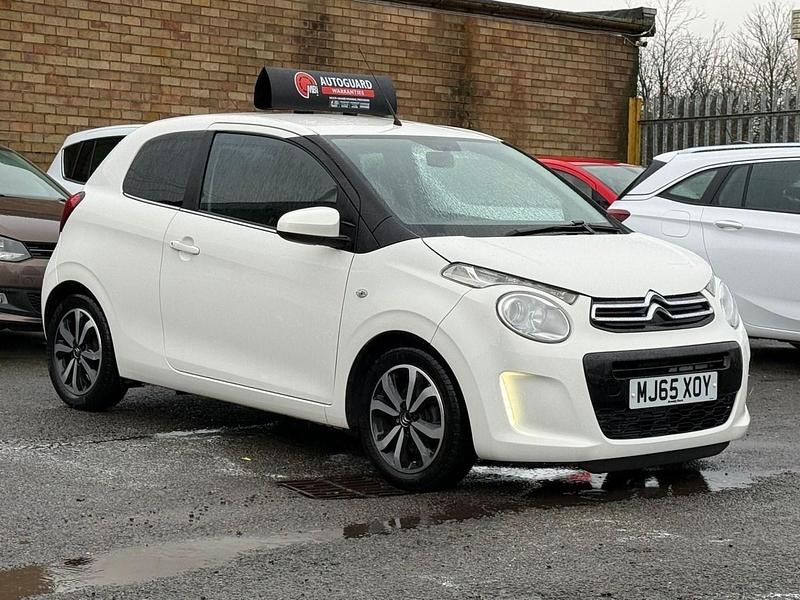 Used Citroën C1 Flair 82 HP (60 kW) 2015 White Hatchback