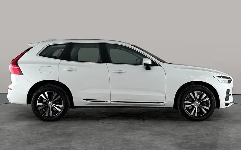 Used Volvo XC60 Inscription 340 HP (250 kW) 2021 White SUV
