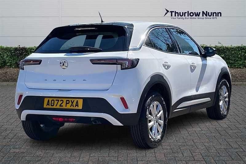 Used Vauxhall Mokka Design Edition 100 HP (73 kW) 2022 White jade SUV