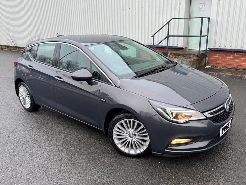 Used Vauxhall Astra Elite 136 HP (100 kW) 2016 Grey Hatchback