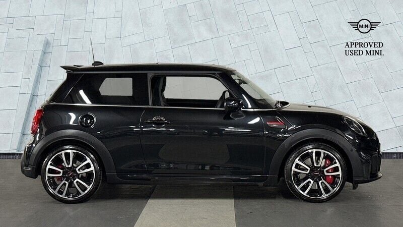 Used Mini John Cooper Works Hatch 228 HP (167 kW) 2023 Black Hatchback