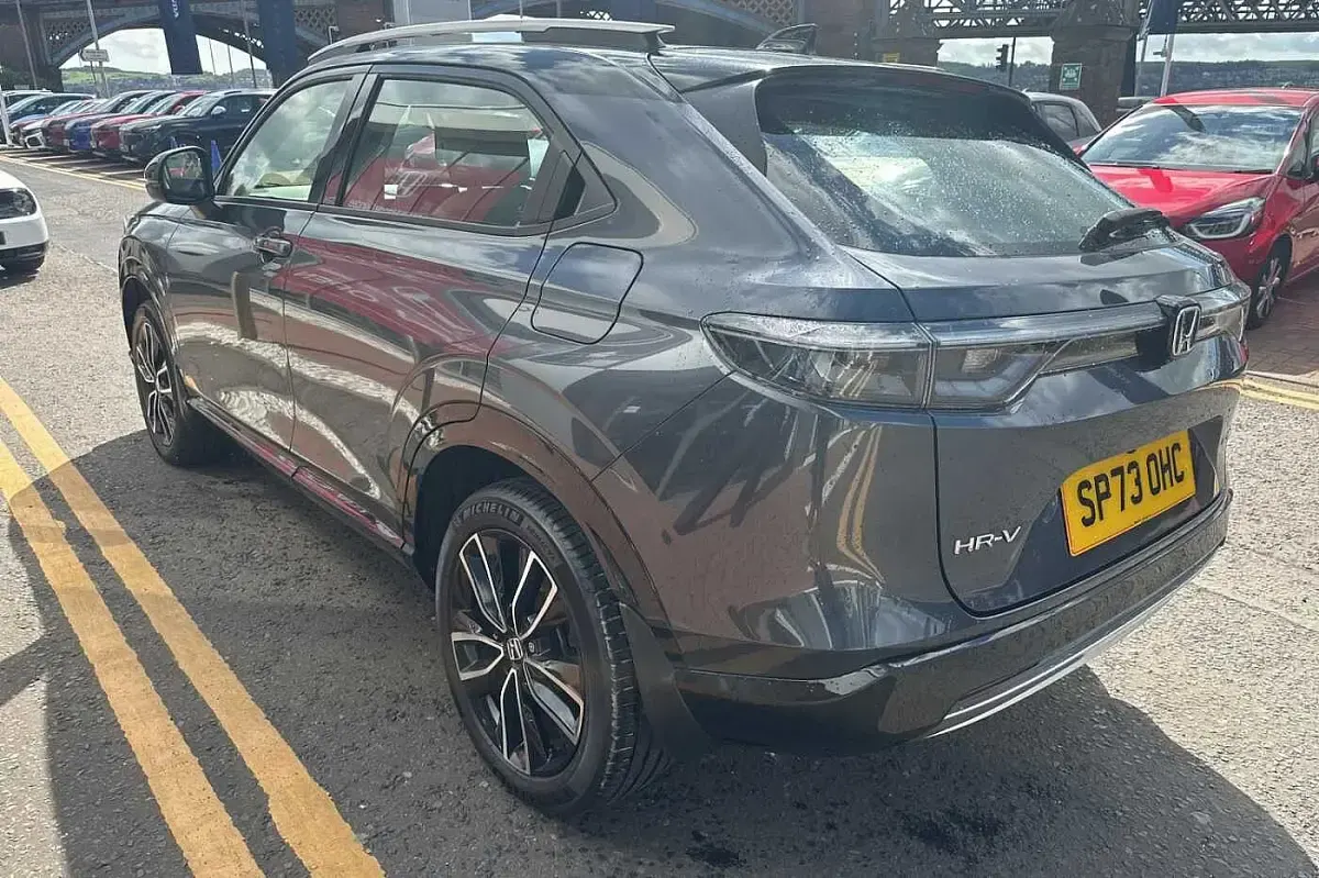 Used Honda HR-V Advance 131 HP (96 kW) 2023 Grey SUV