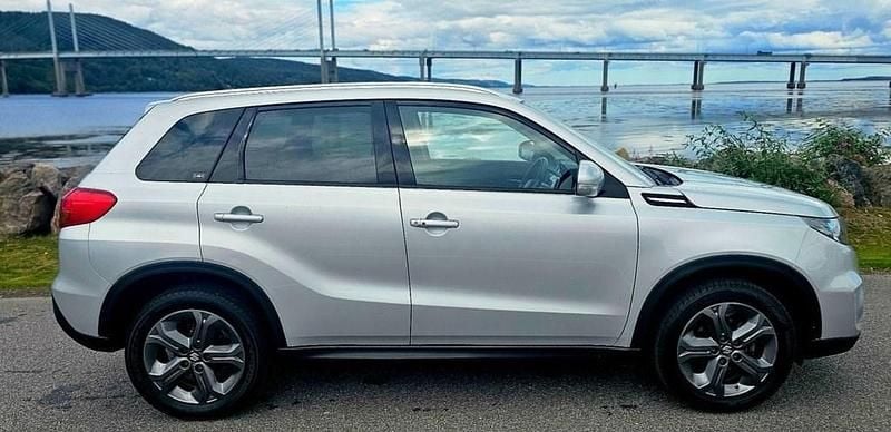 Used Suzuki Vitara SZ5 120 HP (88 kW) 2018 Silver SUV