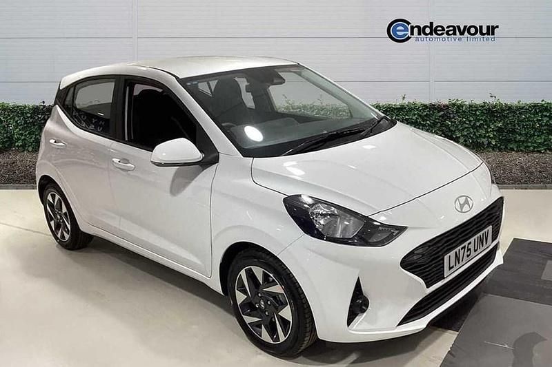 Used Hyundai i10 Advanced 83 HP (61 kW) 2025 Hatchback