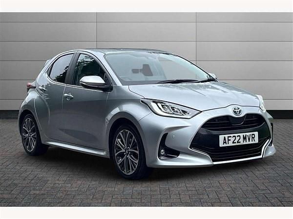 Used 2022 Toyota Yaris Hatchback | £17,495 (Fair price) - Image 1/2