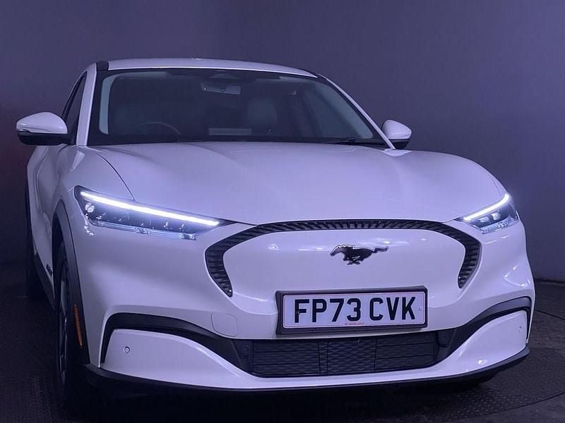 Used Ford Mustang Extended Range 294 HP (216 kW) 2024 White SUV