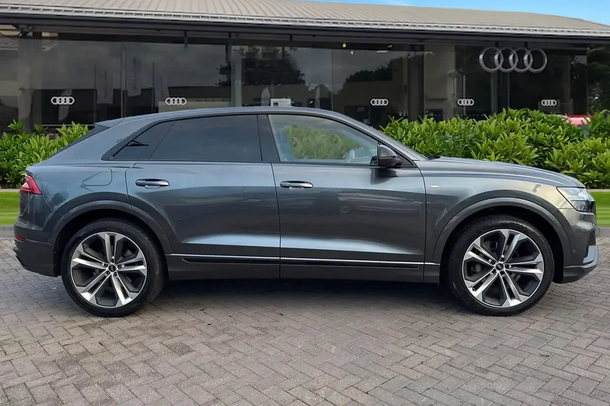 Used Audi Q8 Black Edition 340 HP (250 kW) 2023 Grey SUV