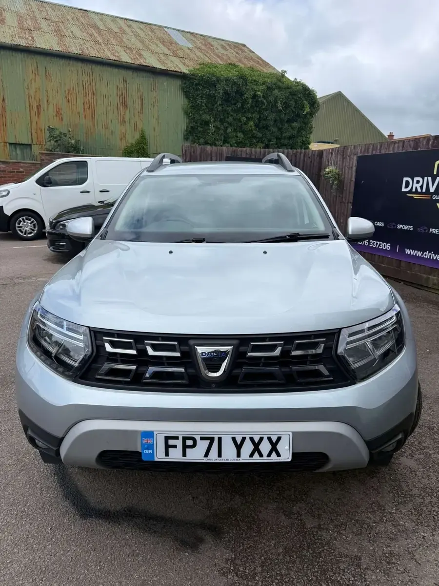 Used Dacia Duster Prestige 100 HP (73 kW) 2021 Grey SUV