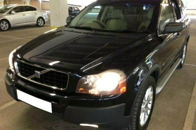 Used 2005 Volvo XC90 SUV | £8,895 - Image 1/4
