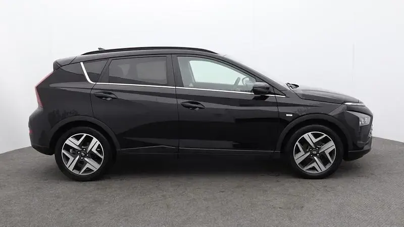 Used Hyundai Bayon Premium 100 HP (73 kW) 2023 Black SUV
