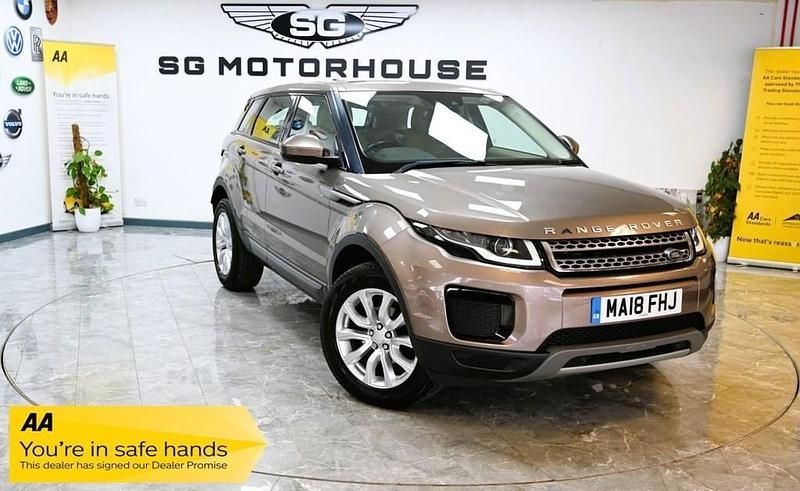 Brown Used 2018 Land Rover Range Rover evoque SE Estate | £11,395 (Fair price) - Image 1/4